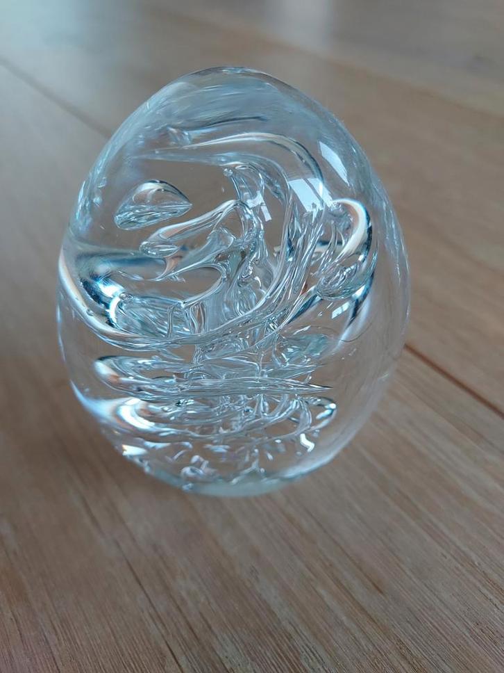 Glazen presse-papier met werveling - Handgemaakt, Huis en Inrichting, Woonaccessoires | Overige, Gebruikt, Ophalen of Verzenden