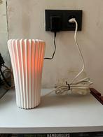 Vintage Ikea Bista Tafellamp - Wit Porselein, Huis en Inrichting, Lampen | Tafellampen, Ophalen of Verzenden, Zo goed als nieuw
