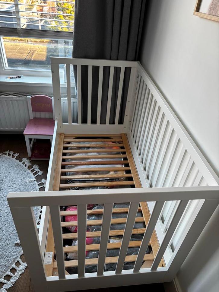 Petit Amélie Doorgroeiledikant 140x70, Kinderen en Baby's, Kinderkamer | Bedden, Gebruikt, 140 tot 160 cm, 70 tot 85 cm, Ophalen