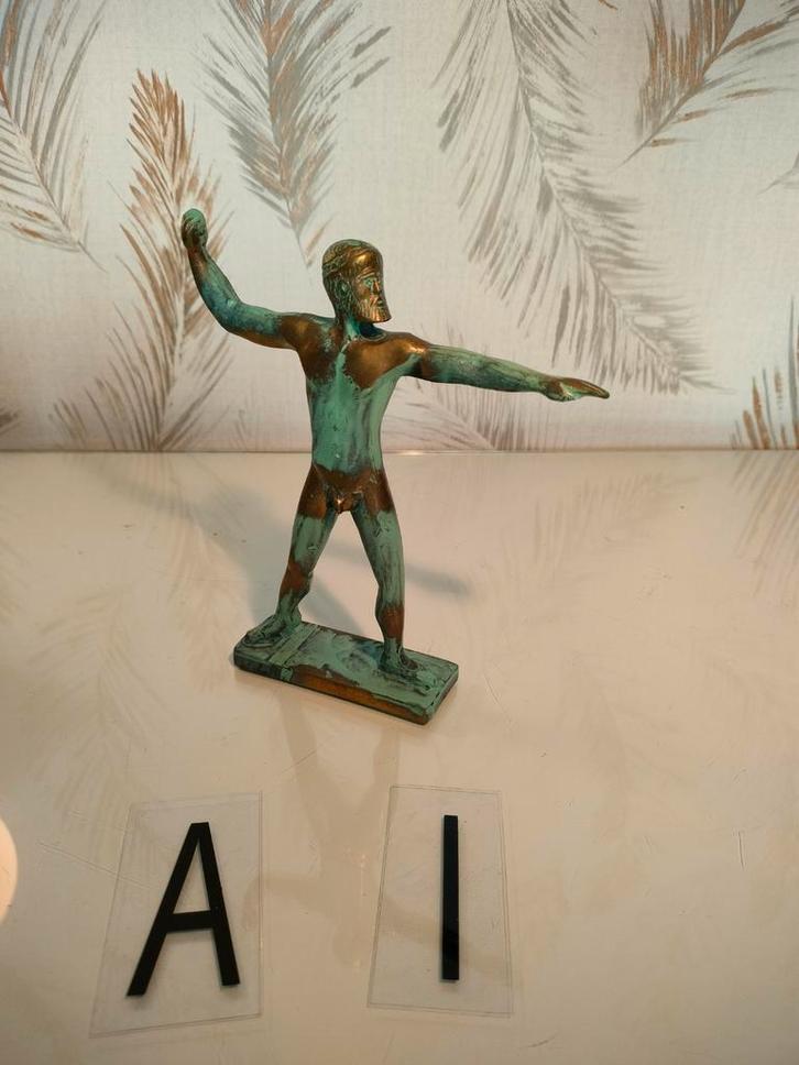 Antiek Grieks Bronzen Beeld - Werper, Antiek en Kunst, Kunst | Beelden en Houtsnijwerken, Ophalen of Verzenden