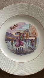 12 prachtige antieke desert borden van St Amand, Antiek en Kunst, Ophalen