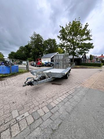 Hapert machinetransporter 2700KG beschikbaar voor biedingen