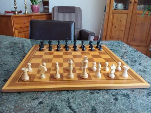 Schaakspel, Hobby en Vrije tijd, Gezelschapsspellen | Bordspellen, Gebruikt, Ophalen