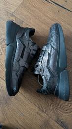 Floris van Bommel sneakers 39,5, Kleding | Heren, Schoenen, Ophalen of Verzenden