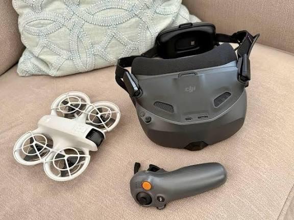 DJI  Neo + Goggles N3 - Complete Set! + Dji koffer, Audio, Tv en Foto, Drones, Zo goed als nieuw, Drone met camera, Ophalen of Verzenden