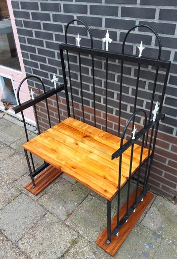 Tuin terras stoel vintage buiten stoel  brocante stoel bank beschikbaar voor biedingen