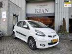 Toyota Aygo 1.0-12V Dynamic Navigator, Voorwielaandrijving, Euro 5, Gebruikt, 4 stoelen