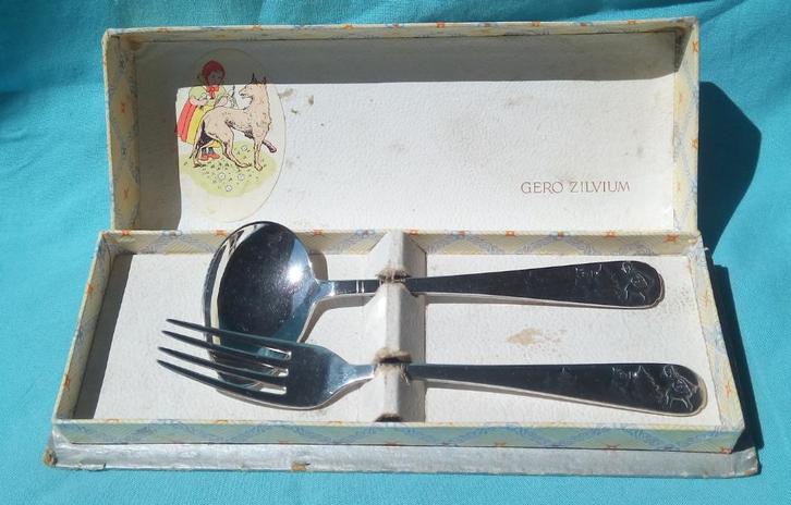 ANTIEKE ZILVEREN LEPEL EN VORK ROODKAPJE GEORG NILSSON DOOS, Antiek en Kunst, Curiosa en Brocante, Verzenden