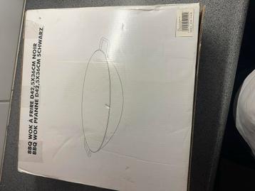 BBQ Wok D42,5x36cm - Nieuw in doos! beschikbaar voor biedingen