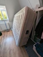 Intex luchtbed zelf opblaasbaar 150 breed, Caravans en Kamperen, Ophalen of Verzenden, Zo goed als nieuw
