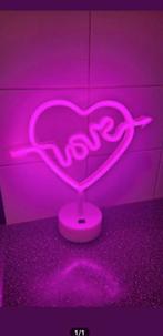 Neon Hart Lamp - Love, Kunststof, Ophalen of Verzenden, Zo goed als nieuw, Modern