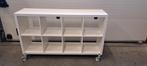 IKEA KALLAX WIT MET 8 VAKKEN ENOP WIELTJES, Ophalen, Zo goed als nieuw
