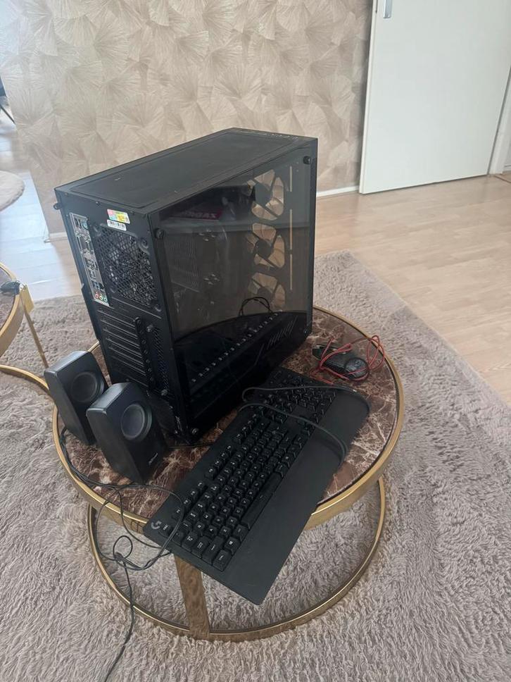 Betrouwbare Desktop PC voor Basisgebruik - Compleet!, Computers en Software, Desktop Pc's, Gebruikt, Minder dan 2 Ghz, HDD, Minder dan 4 GB