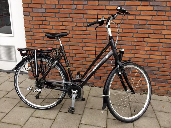 Damesfiets gazelle 57cm, Fietsen en Brommers, Fietsen | Dames | Damesfietsen, Gebruikt, Gazelle, Versnellingen, 56 cm of meer