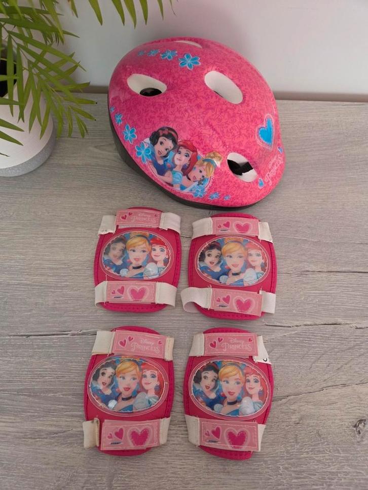 Complete Disney Princess beschermingsset voor meisjes, Fietsen en Brommers, Fietsen | Kinderfietsjes, Gebruikt, Minder dan 16 inch