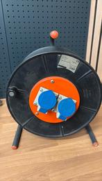 Haspel Gilze 25mtr 3x2,5mm2 2xCEE, Ophalen of Verzenden, Zo goed als nieuw, Kabel of Snoer