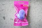 Kruidvat beauty essentials make-up blender-spons., Ophalen of Verzenden, Nieuw, Gehele gezicht, Verzorging