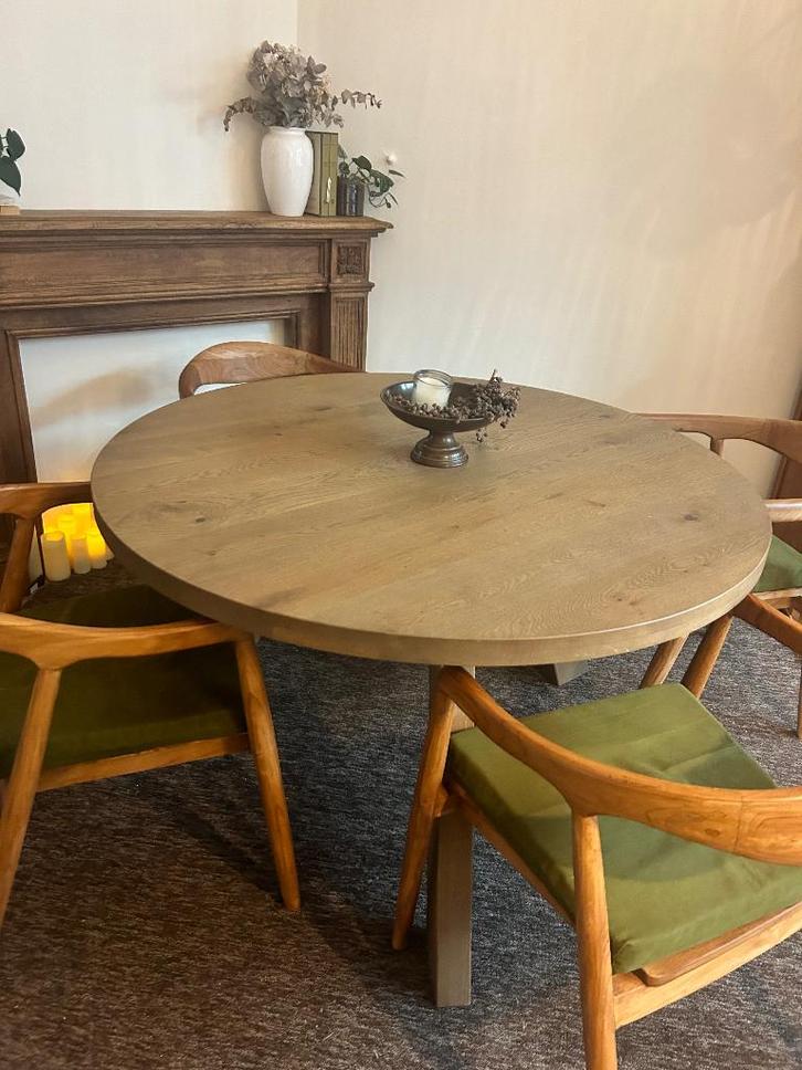 Ronde houten eettafel, Huis en Inrichting, Tafels | Eettafels, Gebruikt, 100 tot 150 cm, 100 tot 150 cm, Vier personen, Rond, Ophalen