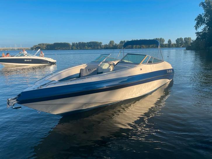 Speedboot te koop Crownline 266BR, Watersport en Boten, Speedboten, Gebruikt, 6 meter of meer, Benzine, 200 pk of meer, Polyester