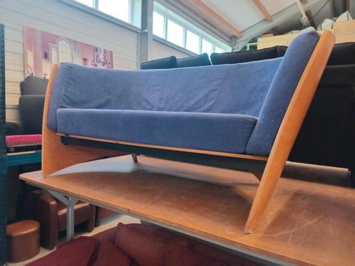 MOET WEG!    T.E.A.B    - HARVINK-  Design Bank, Antiek en Kunst, Antiek | Meubels | Stoelen en Banken, Ophalen