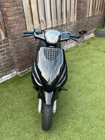 Piaggio zip 4t uit 2010 beschikbaar voor biedingen