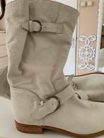 Bitter roomwitte hoge leren laarsjes mt.41, Kleding | Dames, Schoenen, Ophalen of Verzenden, Zo goed als nieuw, Zwart