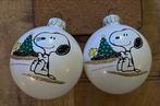 Vintage wit glazen Kerstbal met Snoopy - West Germany, Ophalen of Verzenden