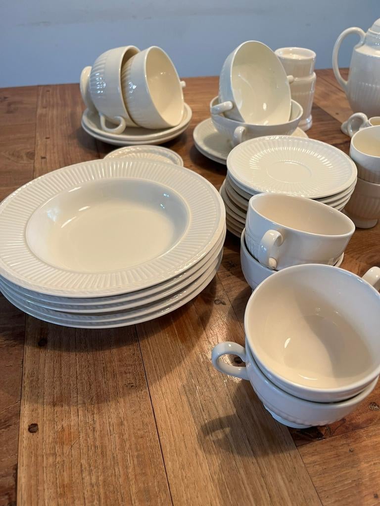 wedgwood edme diverse circa 60 stuks, Huis en Inrichting, Keuken | Servies, Ophalen, Overige typen, Zo goed als nieuw, Wedgwood