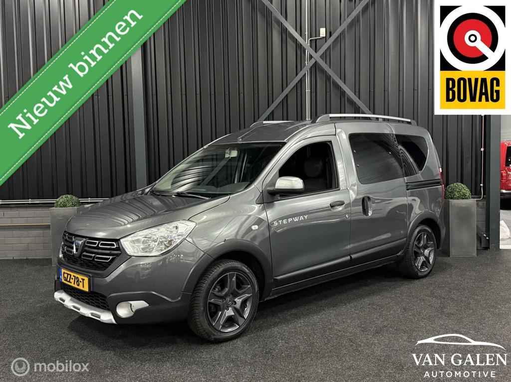 Dacia Dokker combi 1.2 TCe Airco|Cruise|Navi|Trekhaak|APK✅, Voorwielaandrijving, 12 maanden, Navigatiesysteem, Gebruikt