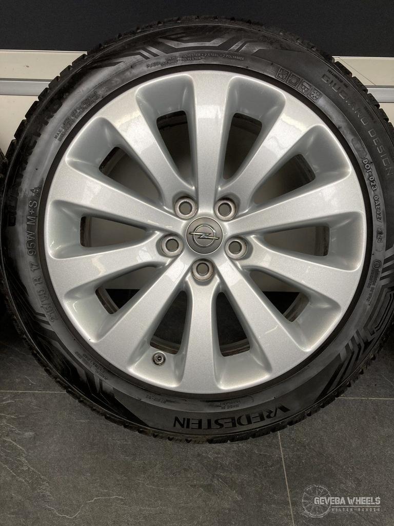17” originele Opel Astra J velgen + allseason banden 5x105, Auto-onderdelen, Banden en Velgen, -, -, Banden en Velgen, 17 inch
