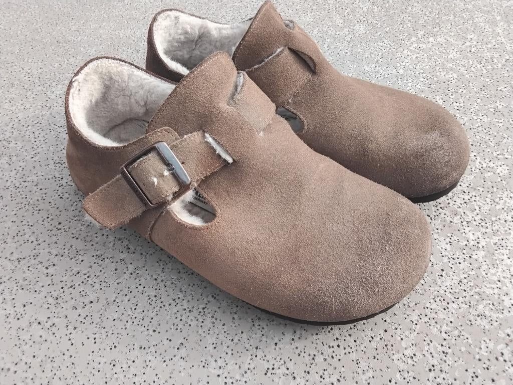 Birkenstock London met lamsvel - Maat 38 Smal, Kleding | Dames, Schoenen, Ophalen of Verzenden