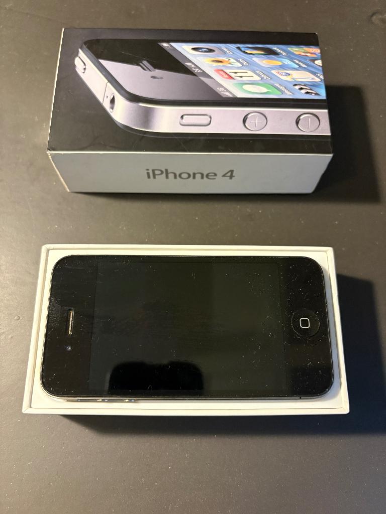 iPhone 4 - onbeschadigd / goed werkend (in doos), Telecommunicatie, Mobiele telefoons | Apple iPhone, Gebruikt, Zwart, Ophalen of Verzenden