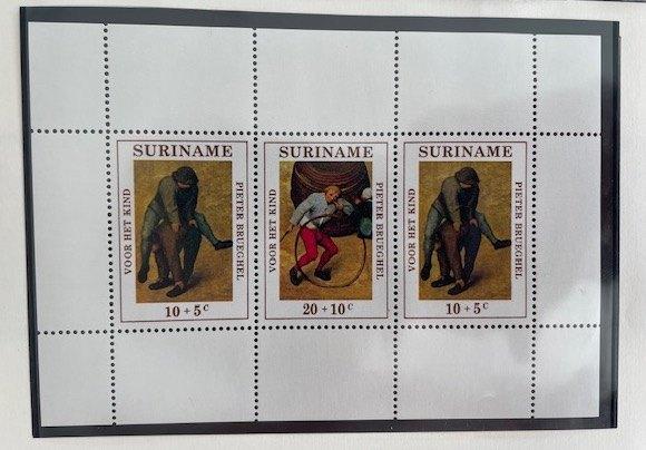 1971 Bloc Kinderzegels - Kinderspelen , Postzegels en Munten, Postzegels | Suriname, Ophalen of Verzenden, Postfris
