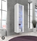 Meubella vitrinekast wit voor bevestiging aan muur., Huis en Inrichting, Kasten | Vitrinekasten, Ophalen, Minder dan 50 cm, Gebruikt