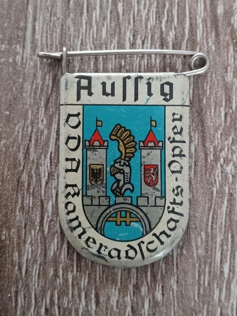 WHW spende 1934 - 1935, Aussig., Verzamelen, Ophalen of Verzenden, Overige soorten, Duitsland, Embleem of Badge