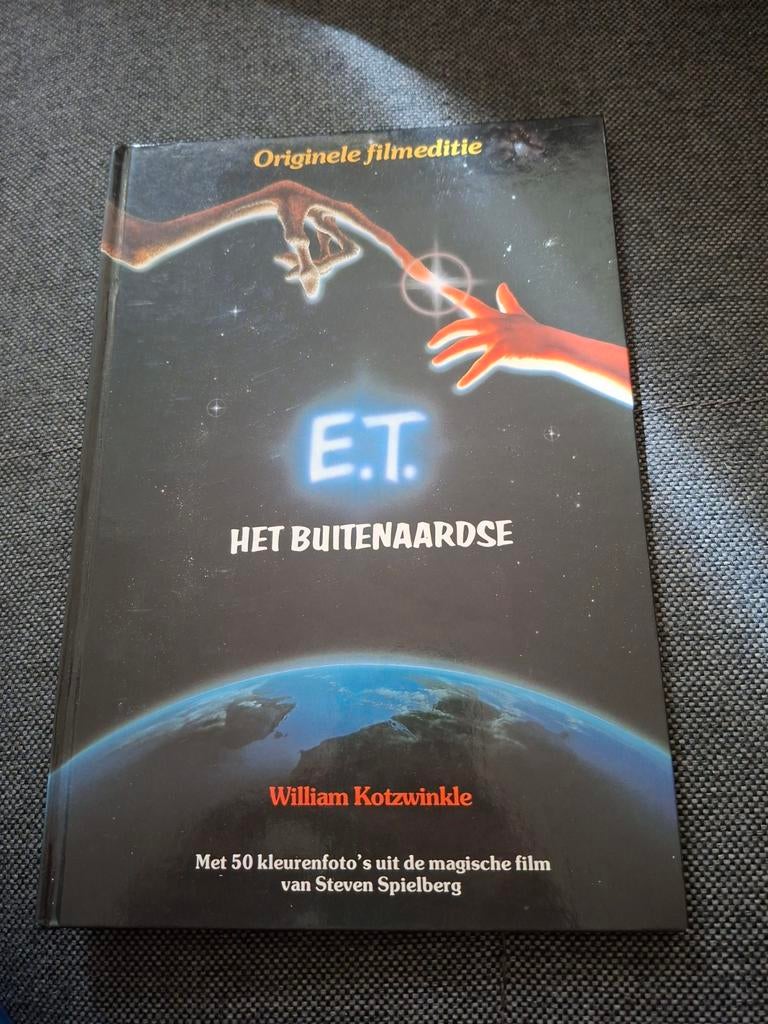 Boek E.T, Ophalen of Verzenden