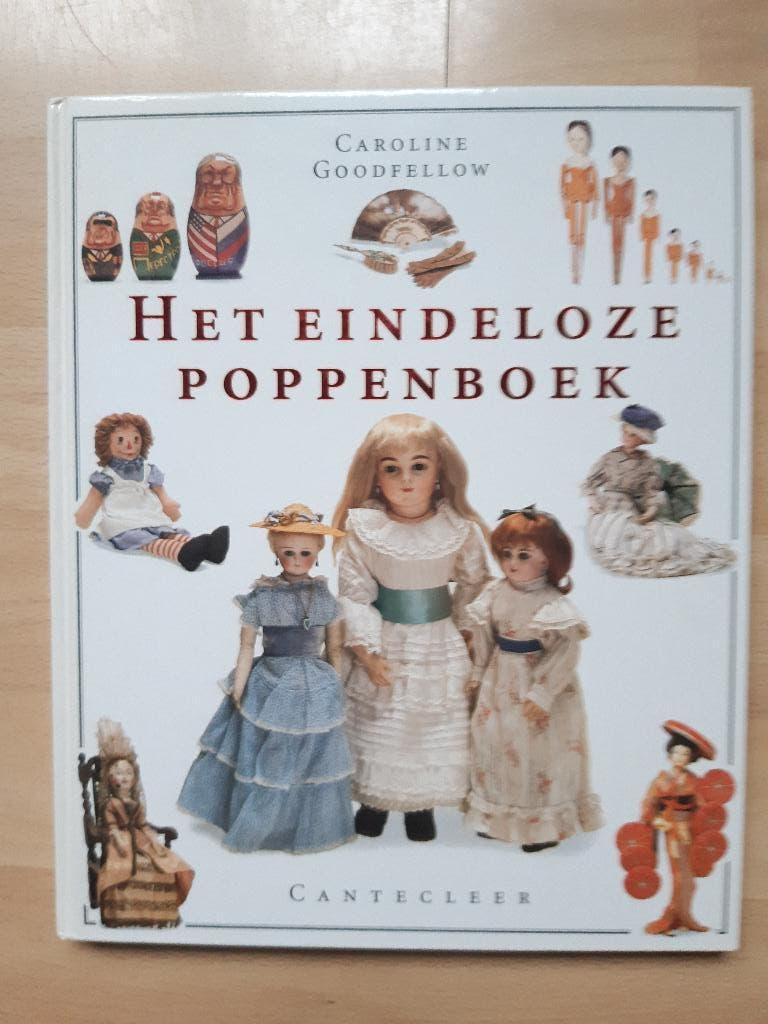 Het eindeloze poppenboek, Verzamelen, Poppen, Gebruikt, Overige typen, Ophalen of Verzenden