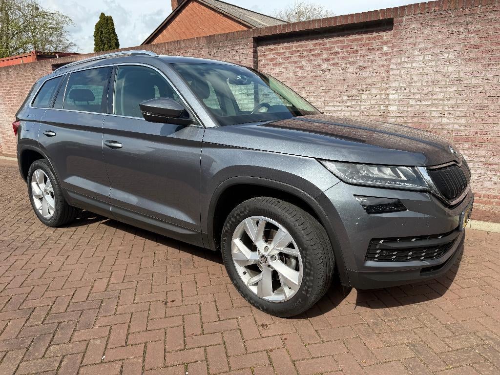 Skoda Kodiaq 1.5 TSI Limited Edition 150 pk DSG-7 trekhaak, Auto's, Skoda, 4 cilinders, 150 pk, 1482 kg, SUV of Terreinwagen