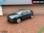 Ford Focus 1.6-16V Futura|CLIMATE|CRUISE|ELEK.PAKKET|NWE APK, Auto's, Ford, 1596 cc, Gebruikt, 4 cilinders, 620 kg