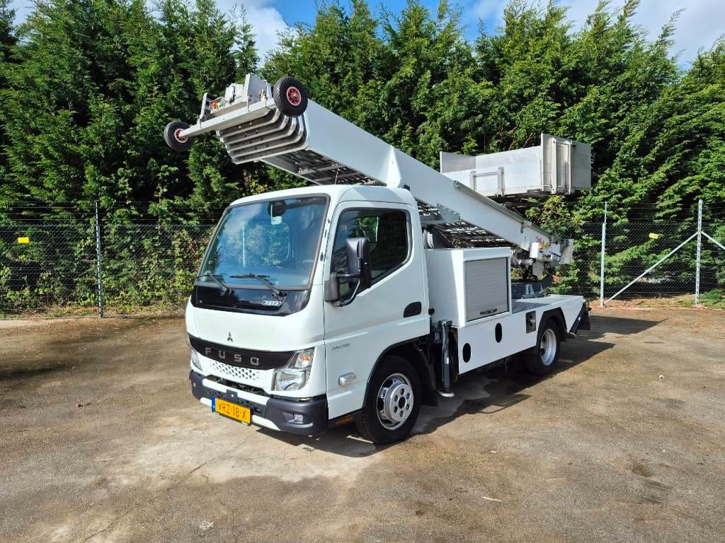 Mitsubishi Canter (bj 2022)