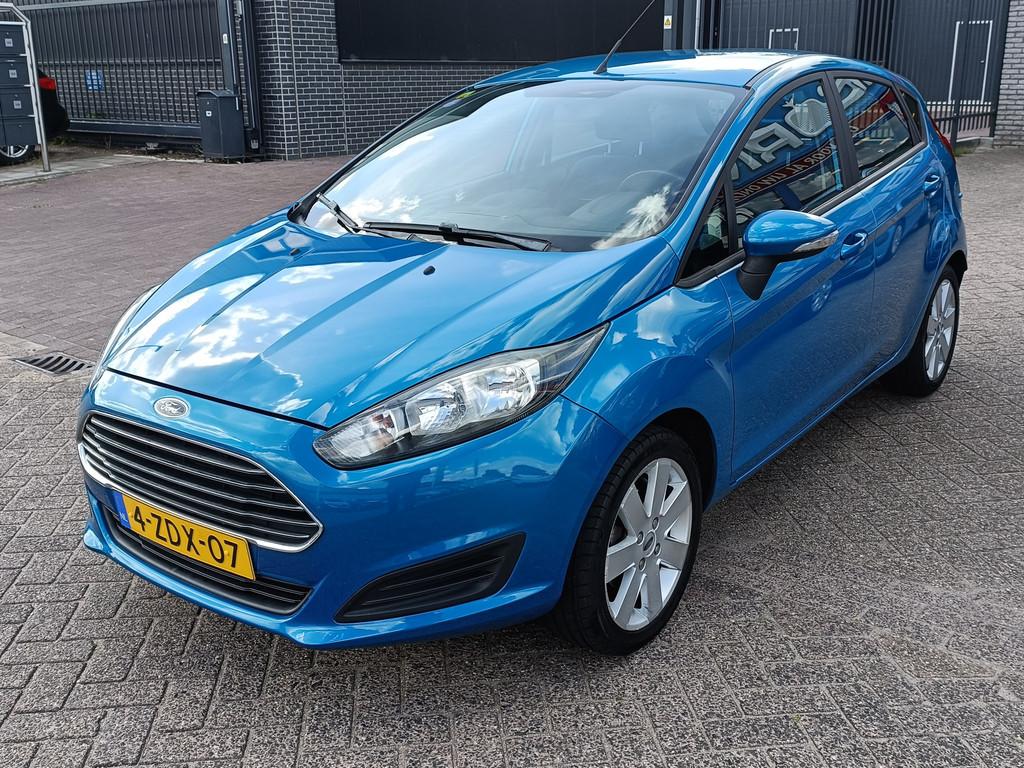 Ford Fiesta 1.0 Style Trekhaak 16'' L.M.V Nw APK (bj 2015), Voorwielaandrijving, Euro 5, Stof, 525 kg