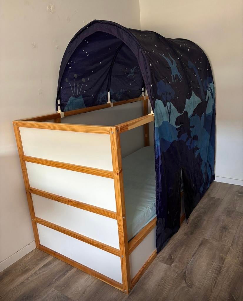IKEA Kura bed met dinosaurus tent - omkeerbaar kinderbed, Ophalen, 85 tot 100 cm, Gebruikt, Hoogslaper of Stapelbed