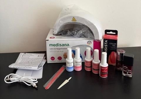 UV-Lamp voor GELNAGELS met flesjes gellak, Ophalen of Verzenden, Zo goed als nieuw, Hand- en Voetverzorging
