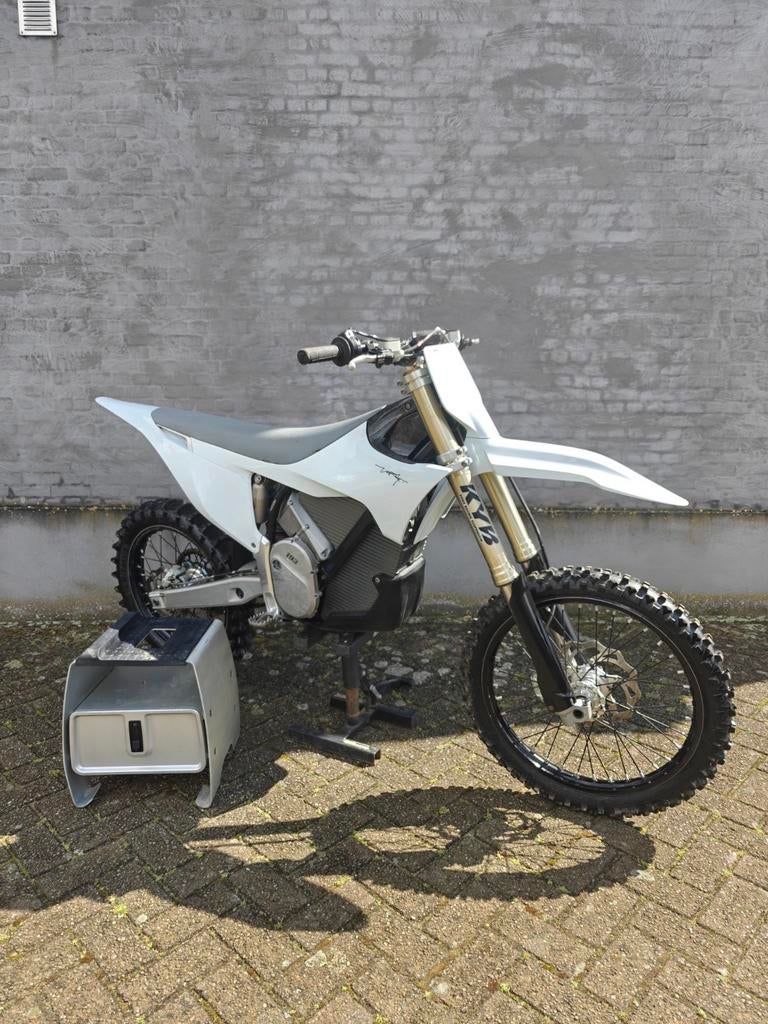 Stark varg 80pk crossmotor mx