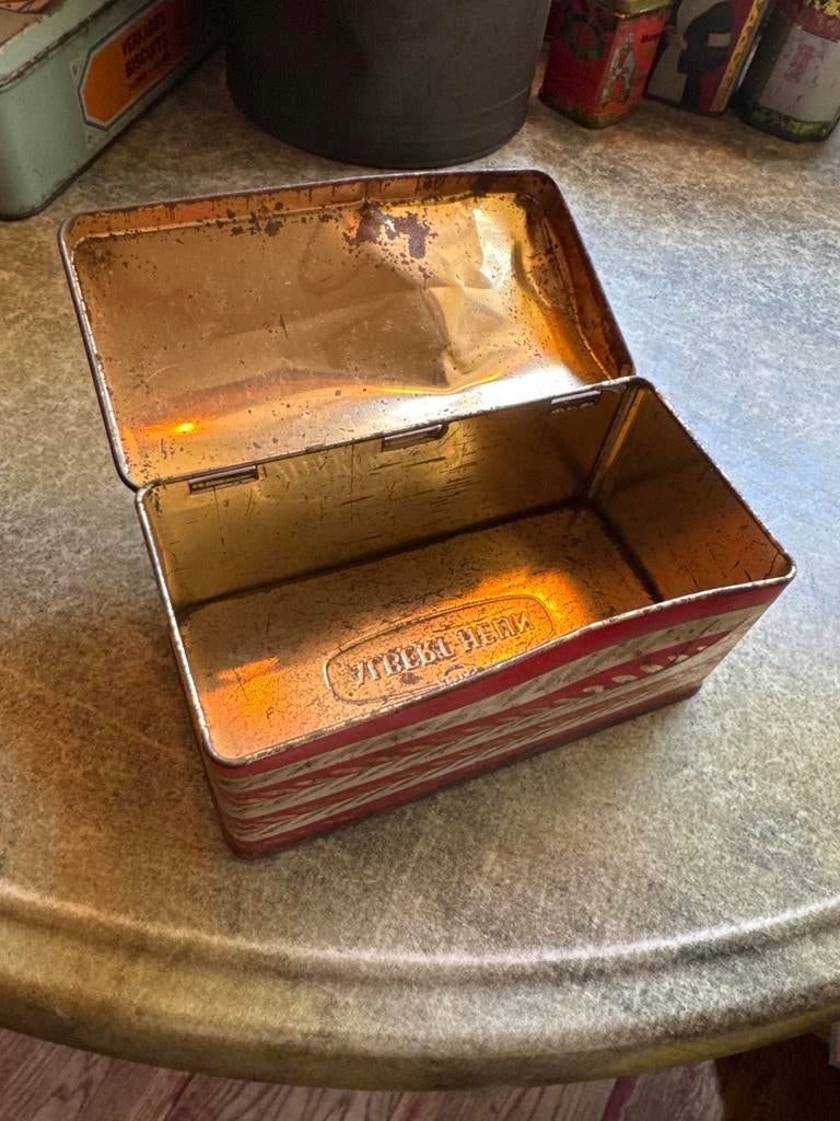 Vintage Verkade blik, rood/wit gestreept, Verzamelen, Blikken, Ophalen of Verzenden, Gebruikt, Koek(jes), Verkade