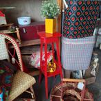 Rode hoge plantentafel, Huis en Inrichting, Ophalen, Rechthoekig, 60 cm of meer