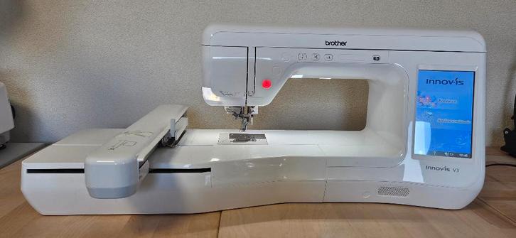 Brother innov-is V3, Hobby en Vrije tijd, Borduren en Borduurmachines, Gebruikt, Borduurmachine, Machineborduren, Ophalen