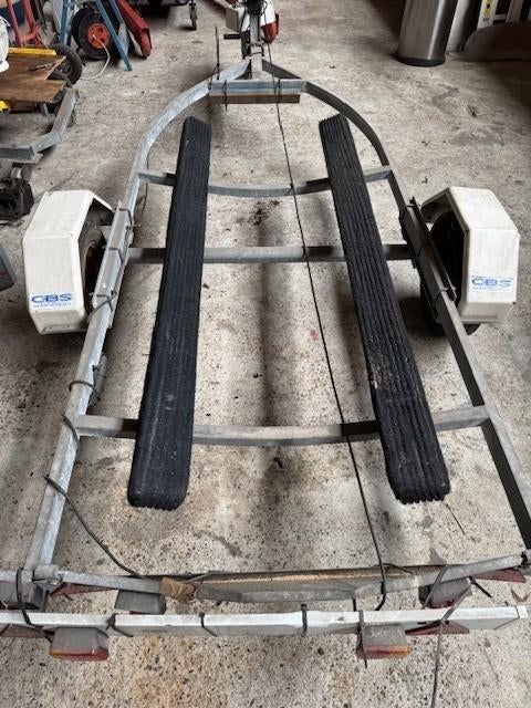 Trailer voor Boot of Jet Ski, Ophalen, Gebruikt, Motor en Techniek