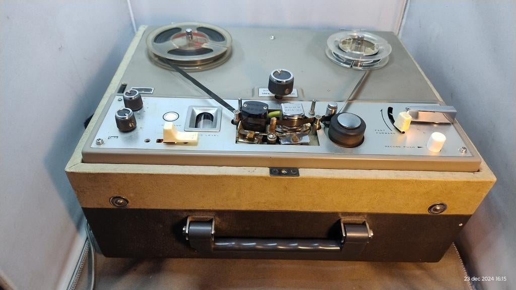 Vintage Sony Taperecorder 262 - Bandrecorder, Audio, Tv en Foto, Bandrecorders, Ophalen of Verzenden, Defecte bandrecorder, Met banden