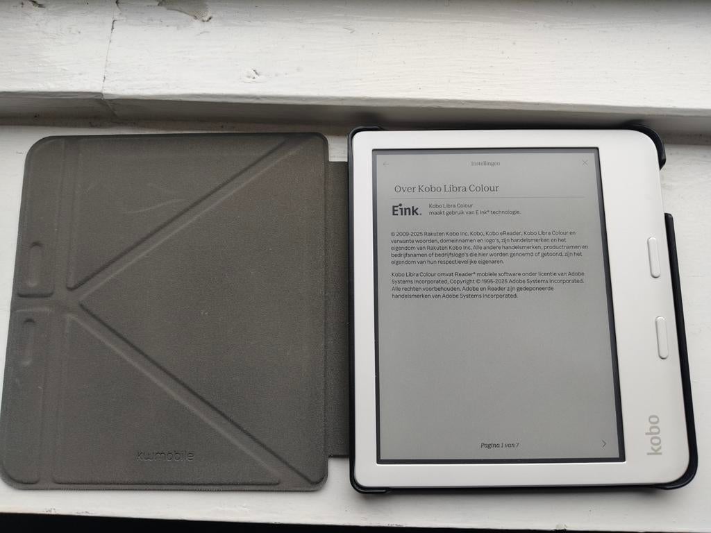 Kobo Libra Colour e-reader met hoes, Computers en Software, E-readers, Wi-Fi, Kobo, Ophalen of Verzenden, Zo goed als nieuw